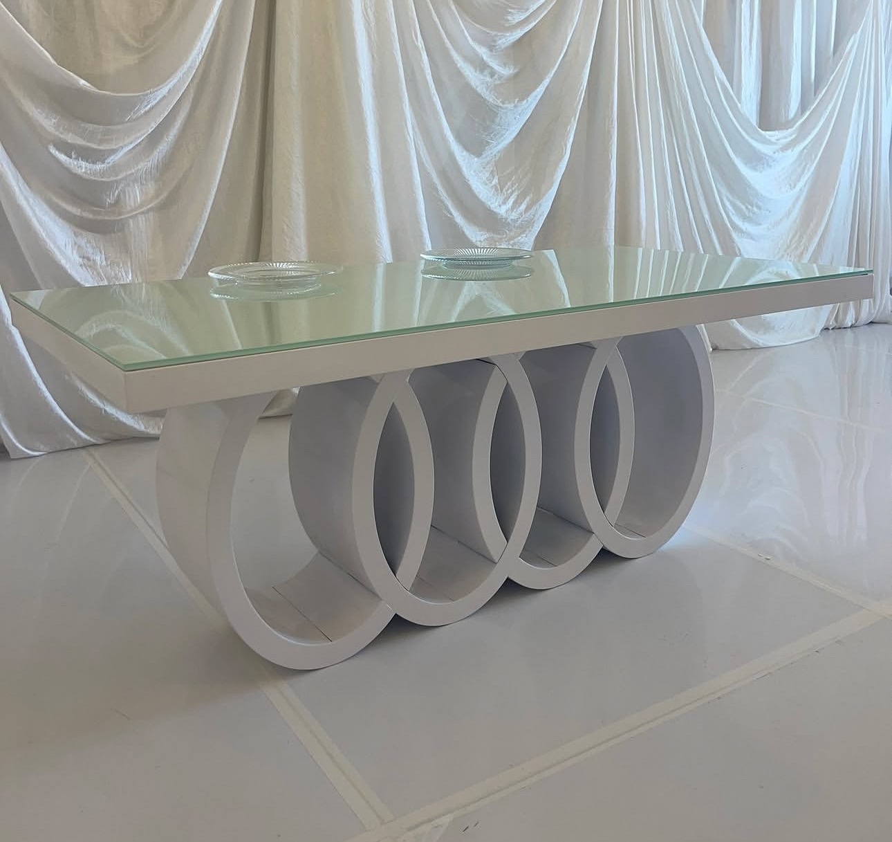 Outdoor Furniture Supplier - Поставщик свадебных товаров предлагает обеденный стол