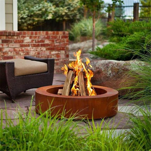 Комплект уличной мебели: диван – обзор и цена Outdoor Furniture With Fire Pit Table